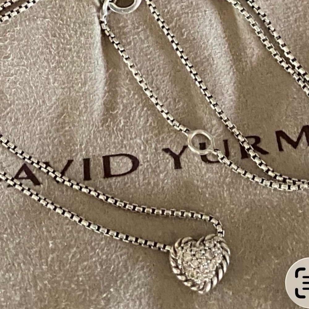 Authentic David Yurman Silver Heart Pendant Necklace with Pavé Diamonds